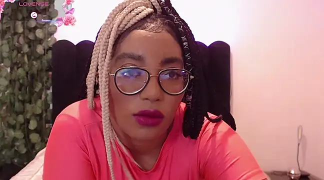 Snapshot of AmyBriiggs chatting on 03-22-25, 03:41 AmyBriiggs online show from 03-22-25, 03:41