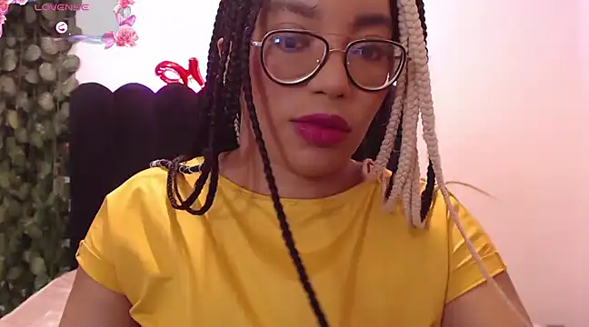 Snapshot of AmyBriiggs chatting on 03-23-25, 06:26 AmyBriiggs online show from 03-23-25, 06:26