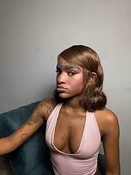 Zizi-campbel online show from 02-02-26, 11:20