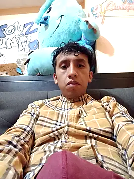 Snapshot of Alex-col chatting on 09-13-25, 04:45 Alex-col online show from 09-13-25, 04:45