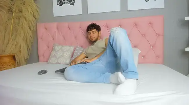 Samir bear online show from 02-12-25, 12:33