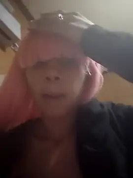 carmelbbyx22 online show from 04-16-26, 03:51