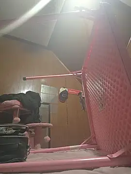 carmelbbyx22 online show from 04-16-26, 11:51