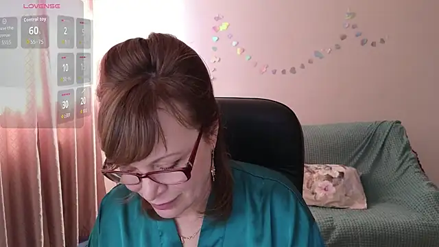 Snapshot of Miss_Moren chatting on 03-15-26, 08:09 Miss Moren online show from 03-15-26, 08:09