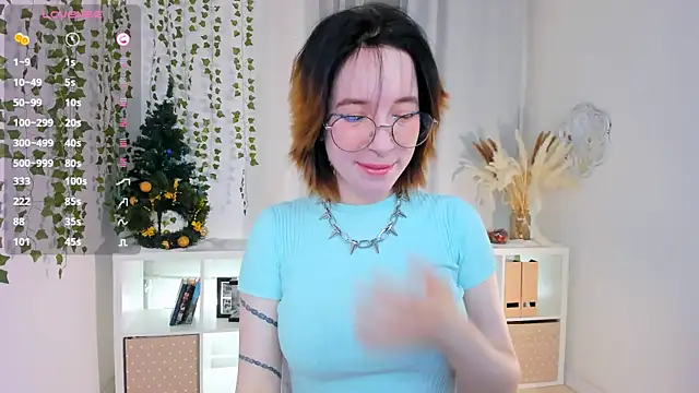 Snapshot of lilithlunna chatting on 01-04-25, 10:24 lilithlunna online show from 01-04-25, 10:24