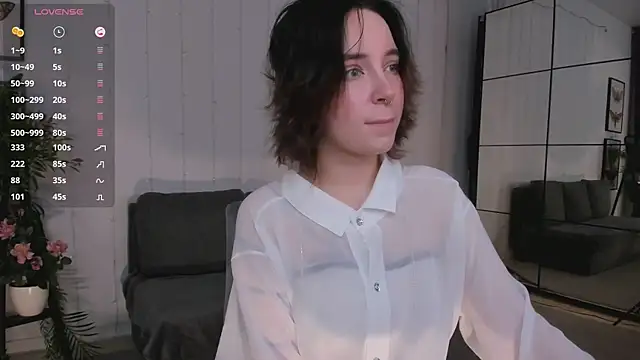 Snapshot of lilithlunna chatting on 03-02-25, 10:16 lilithlunna online show from 03-02-25, 10:16