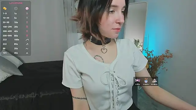 Snapshot of lilithlunna chatting on 03-04-25, 07:11 lilithlunna online show from 03-04-25, 07:11