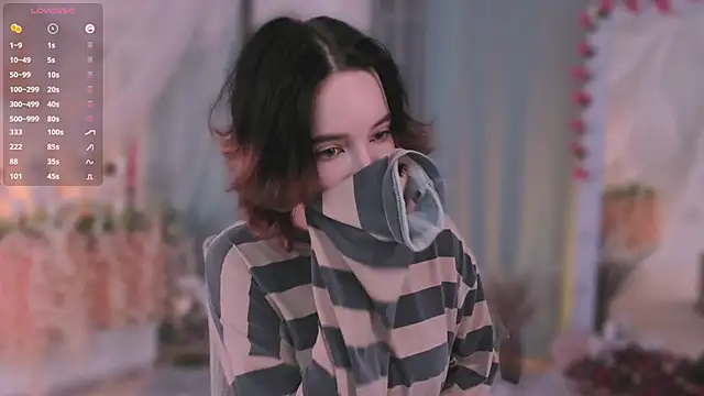 Snapshot of lilithlunna chatting on 03-13-25, 08:00 lilithlunna online show from 03-13-25, 08:00