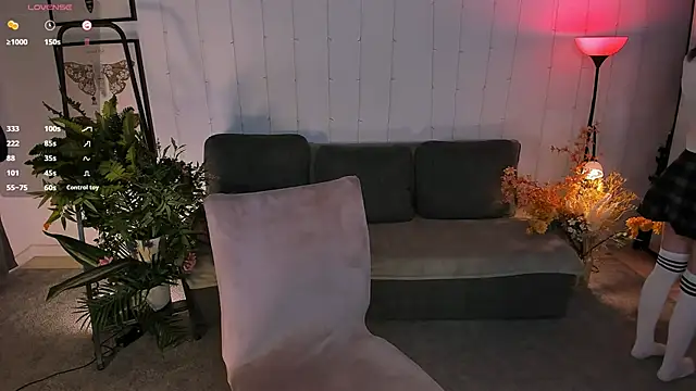 Snapshot of lilithlunna chatting on 09-24-25, 10:46 lilithlunna online show from 09-24-25, 10:46