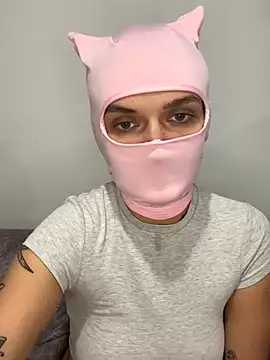 Nikki Hoee online show from 11-23-25, 03:45