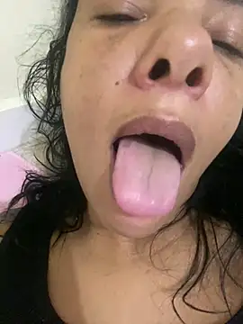 Snapshot of briannaa557 chatting on 12-22-24, 09:44 briannaa557 online show from 12-22-24, 09:44