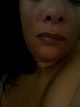 Snapshot of briannaa557 chatting on 10-13-25, 10:48 briannaa557 online show from 10-13-25, 10:48