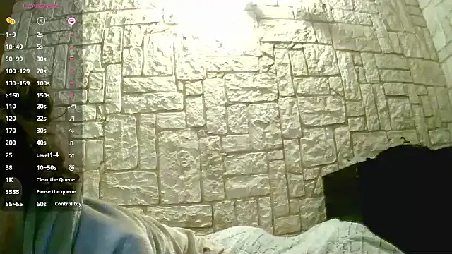 sansan2411 online show from 01-20-25, 09:53