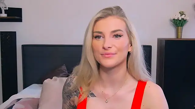 Lia Benini online show from 03-23-26, 12:31