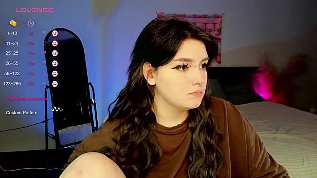 YumiYammy online show from 02-17-25, 01:36