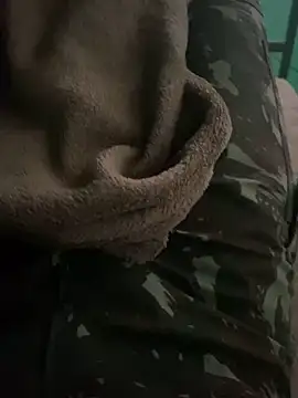 Snapshot of rickzinnxz chatting on 12-30-24, 08:25 rickzinnxz online show from 12-30-24, 08:25