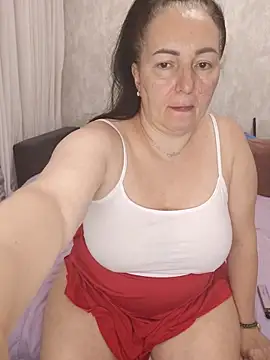 Snapshot of HairyVicky chatting on 09-15-25, 08:53 HairyVicky online show from 09-15-25, 08:53