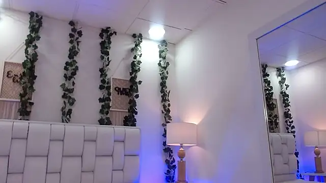 Snapshot of Miaa_gh1 chatting on 06-07-26, 12:20 Miaa gh1 online show from 06-07-26, 12:20
