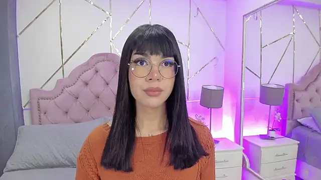 RoseCassie online show from 02-03-25, 01:08