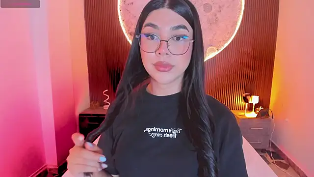 RoseCassie online show from 07-17-26, 01:18