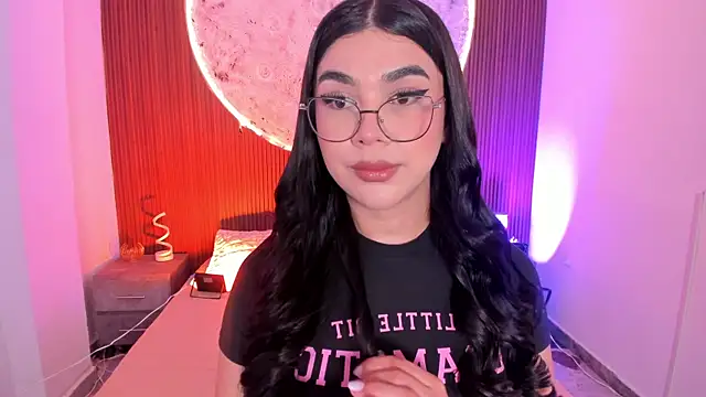 RoseCassie online show from 07-18-26, 12:53