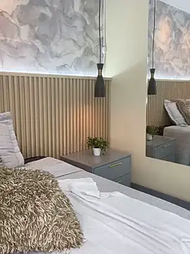 AinaraJimenez online show from 11-17-25, 06:52