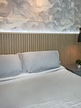 AinaraJimenez online show from 11-26-25, 07:04