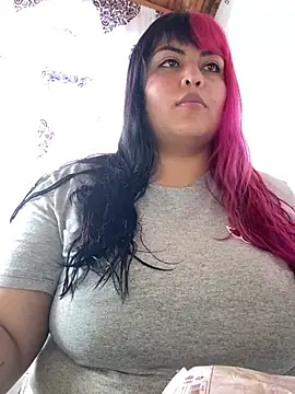 Pinky-Flower online show from 01-04-25, 07:02