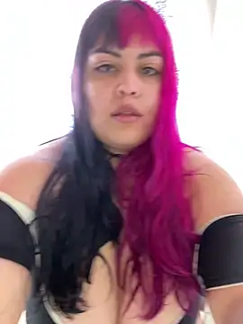 Pinky-Flower online show from 01-17-25, 07:49