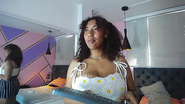 lauraltt online show from 01-27-25, 04:22