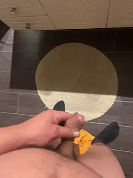 Pichonbendo online show from 11-23-25, 12:54