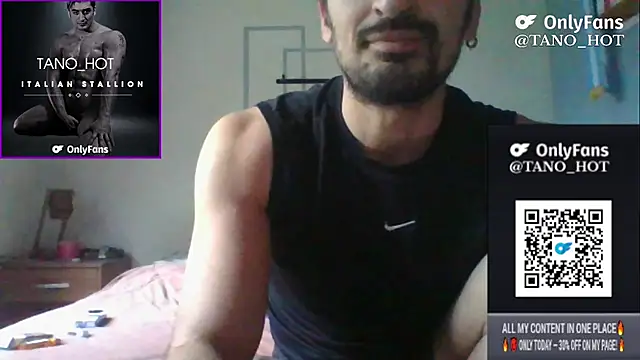 Snapshot of italianbighorse22 chatting on 10-15-25, 08:53 italianbighorse22 online show from 10-15-25, 08:53