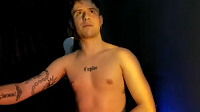 Snapshot of Antonello_Vannucci chatting on 11-03-25, 11:37 Antonello Vannucci online show from 11-03-25, 11:37