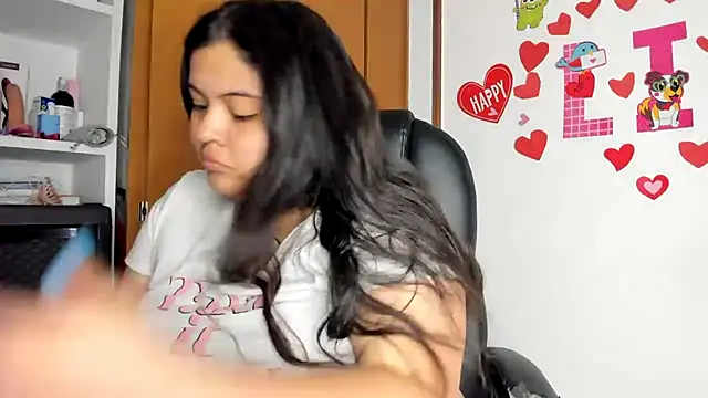 lizzie c online show from 02-21-25, 07:32