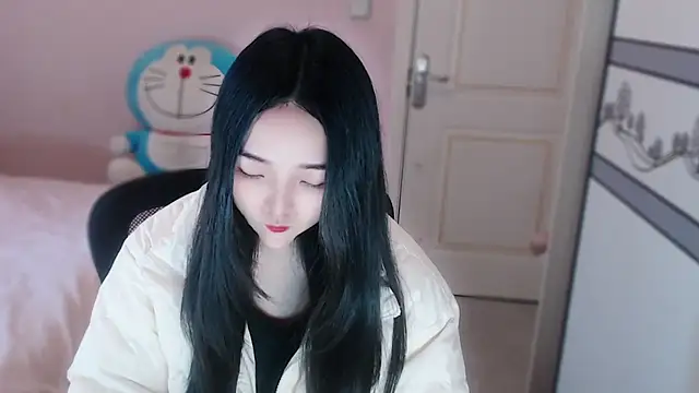 xiao-xiao-D online show from 10-30-25, 06:37