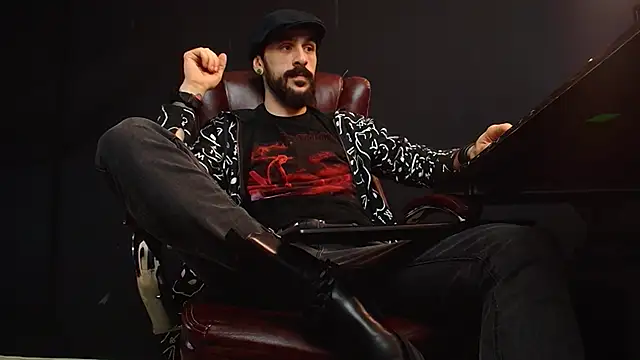 AxelColton online show from 01-18-25, 06:45