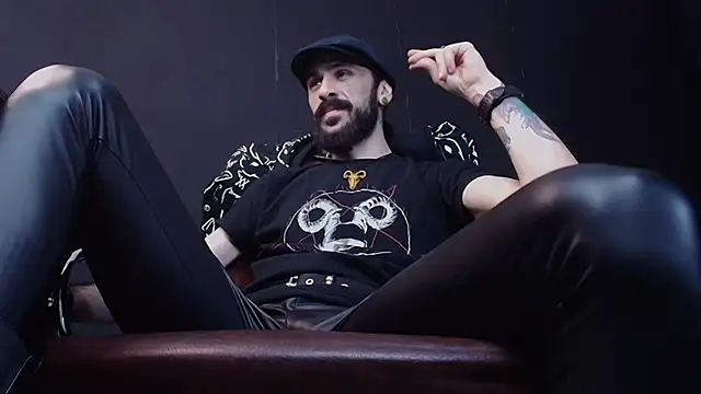 AxelColton online show from 01-30-25, 06:46