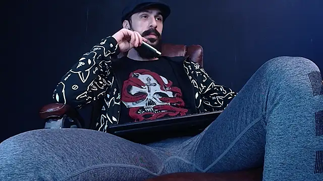 AxelColton online show from 03-19-25, 09:28