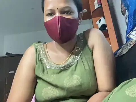 Tamil Sanjana  online show from 04-19-26, 02:00