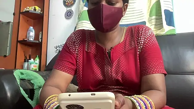 Tamil Sanjana  online show from 06-14-26, 08:49