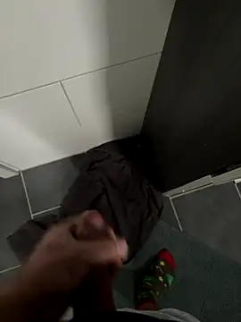 BobMeinster online show from 11-25-25, 10:37