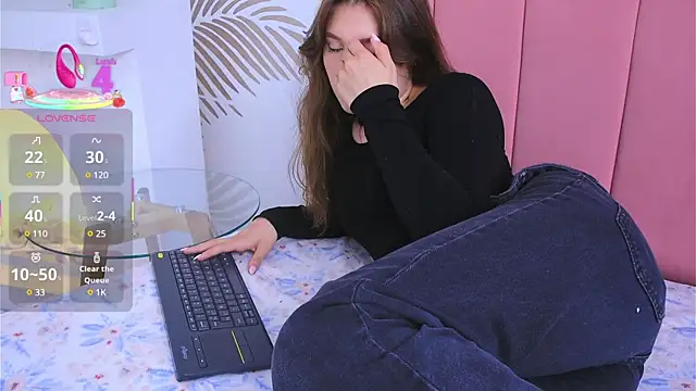 Daisha Riley online show from 02-27-25, 06:31