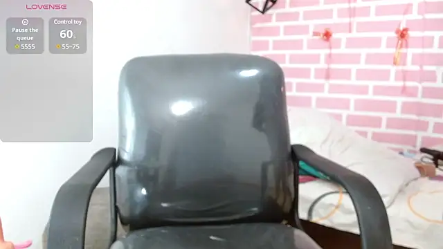 dani-lue online show from 03-15-25, 04:21