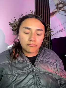 michell boobs  online show from 12-03-25, 12:36