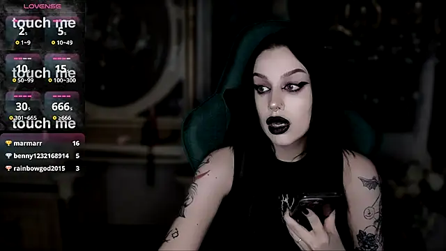 Snapshot of alexx_succubus chatting on 03-07-25, 03:51 alexx succubus online show from 03-07-25, 03:51