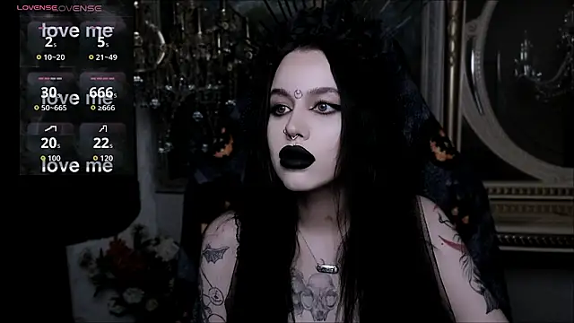 Snapshot of alexx_succubus chatting on 09-26-25, 12:20 alexx succubus online show from 09-26-25, 12:20