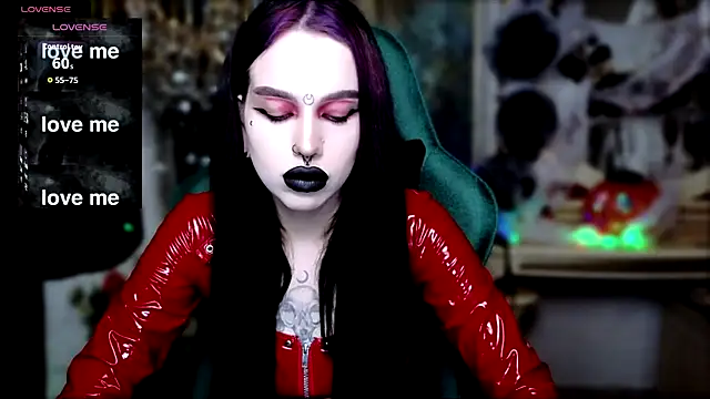 Snapshot of alexx_succubus chatting on 11-14-25, 02:43 alexx succubus online show from 11-14-25, 02:43