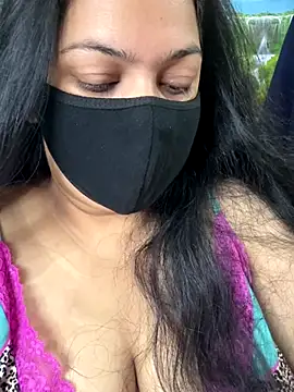 FlatVincy4 online show from 10-02-25, 03:57