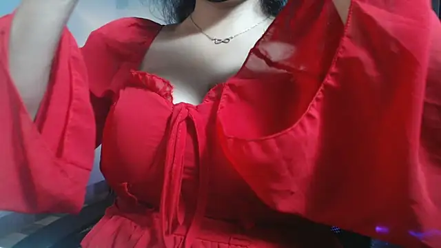 hot menka online show from 05-24-26, 06:35