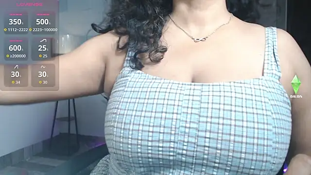 hot menka online show from 05-25-26, 05:30